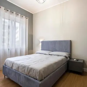 rezervați aici